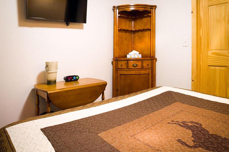 Rice Lake Curriers Lakeview Lodge מראה חיצוני תמונה
