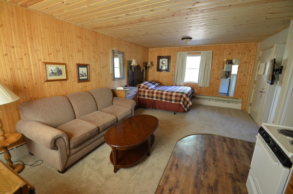 Rice Lake Curriers Lakeview Lodge מראה חיצוני תמונה