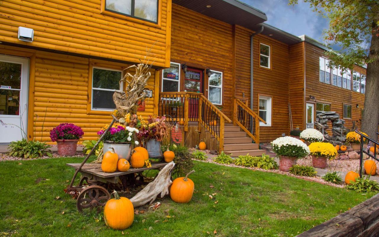 Rice Lake Curriers Lakeview Lodge מראה חיצוני תמונה